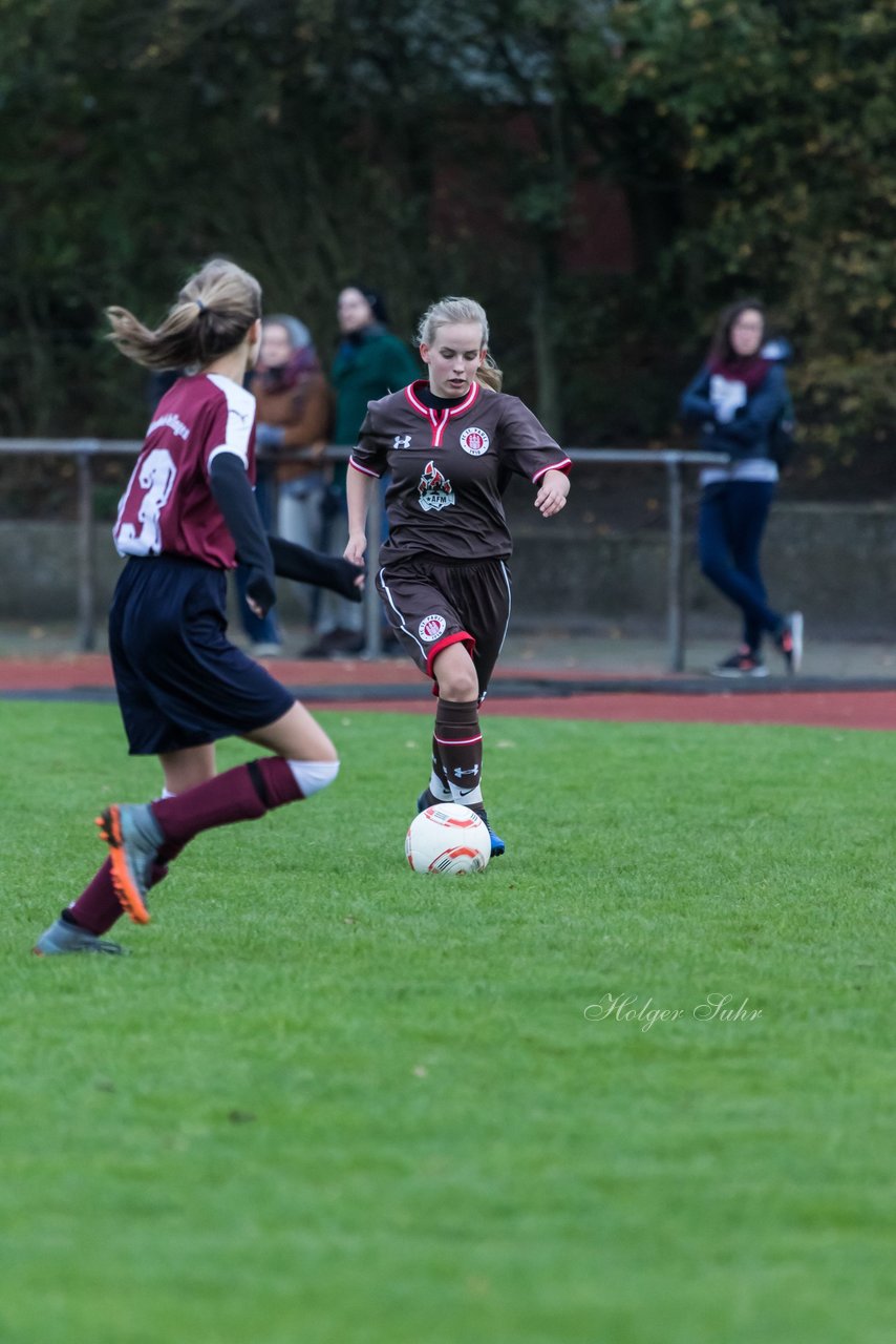 Bild 68 - C-Juniorinnen Halstenbek-Rellingen - St.Pauli : Ergebnis: 0:5